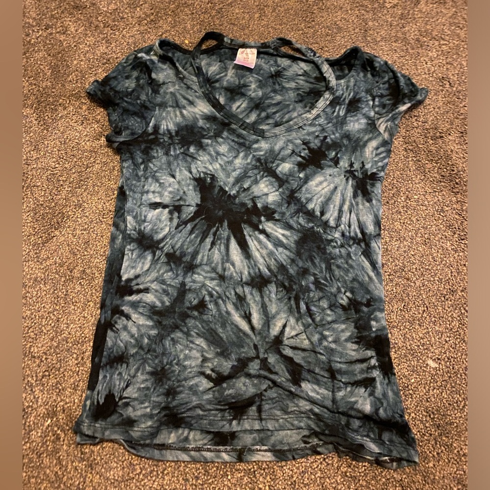 black and white tie dye shirt